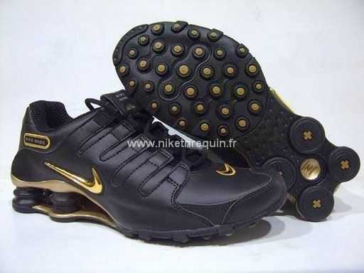 Fonctionnelle Nike Shox Nz Chaussures Noires Or